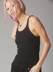 Staple Rib Tank