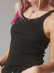 Staple Rib Tank